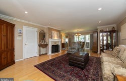 801 CHESTERWOOD CT, MARLTON, NJ 08053