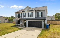 187 Declaration Drive, Raeford, NC 28376