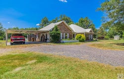 1074 CR 1105, Maud, TX 75567