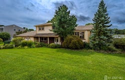 10 Devonshire Road, Parlin, NJ 08859