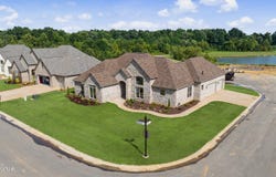 162 Roxbury Drive, Jackson, TN 38305