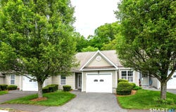 176 Julia Court, Newtown, CT 06482