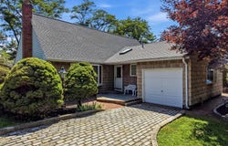 10 Arcadia Drive, Dix Hills, NY 11746