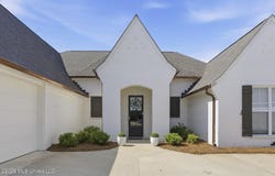 406 Pilot Circle, Brandon, MS 39047