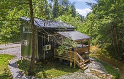 76 High Falls Creek Drive, Campton, KY 41301