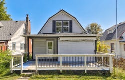 206 E 16th Street, Des Moines, IA 50316