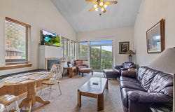 166 Village Ln, Sandpoint, ID 83864