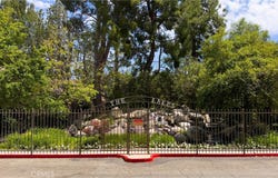 7150 Carlson Circle, Canoga Park, CA 91303
