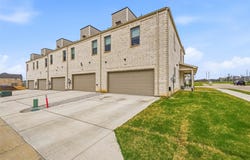 634 Blue Ridge Drive, Mansfield, TX 76063