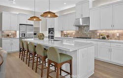 933 Chinon, Irvine, CA 92618