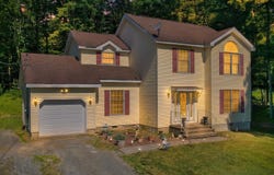 265 Marcel Drive, Dingmans Ferry, PA 18328