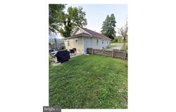 14 E PIERSON Avenue, SOMERS POINT, NJ 08244