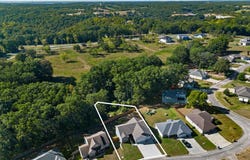 49 E Pine Lane, Reeds Spring, MO 65737