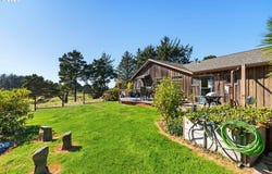 3275 GOLF LINKS Rd, Bandon, OR 97411