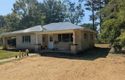 103 E First, Poyen, AR 72128