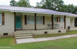 221 E Bladen Street, Bladenboro, NC 28320
