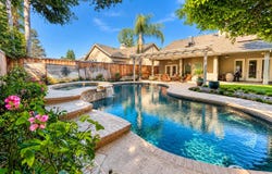 284 W Lester Avenue, Clovis, CA 93619