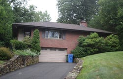 366 W Woods Road, Hamden, CT 06518