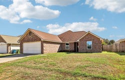 205 Quail Run, Aubrey, TX 76227