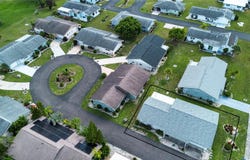 701 READING Place, SUN CITY CENTER, FL 33573