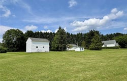 1233 Mount Jackson Rd, North Beaver Twp, PA 16102