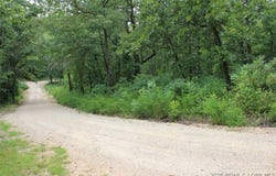 346 Blackberry Road, Macks Creek, MO 65786