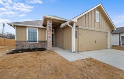 121 Adaline Bend, McGregor, TX 76657
