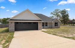 371 County Road 2462, Mineola, TX 75773