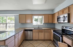 247 N CAROLINE Place, DOVER, DE 19904