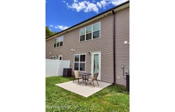 495 Harper Village Way, Lenoir City, TN 37771
