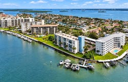 644 ISLAND Way, CLEARWATER, FL 33767