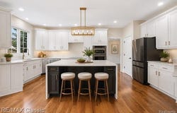 49899 Leyland Circle, Novi, MI 48374