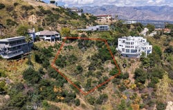 1570 Glen Oaks Boulevard, Pasadena, CA 91005