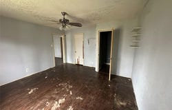 102 W Mesquite St, Granger, TX 76530