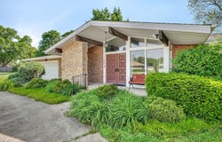 702 Palladium Drive, Joliet, IL 60435