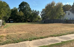 610 E Academy St, Paris, AR 72855