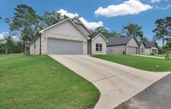 827 Augusta Drive, Lufkin, TX 75904