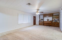 5017 S La-13, Crowley, LA 70526