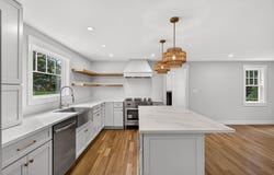 94 Liam Lane, Centerville, MA 02632