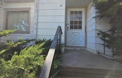 28 Mayhew Dr, Lamar, CO 81052