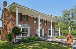 1819 Cornell Road, Flossmoor, IL 60422