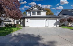 2320 E Alderhill Dr, Eagle, ID 83616