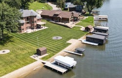 22666 262nd Avenue, Delhi, IA 52223-0000