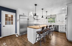 101 W Riverdale Drive, Clifton, IL 60927