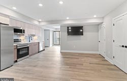 520 N 37TH STREET, PHILADELPHIA, PA 19104