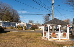 4 Maple Road, Southington, CT 06489