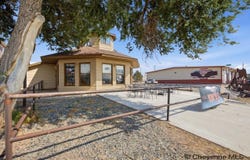 302 W B ST, Glendo, WY 82213