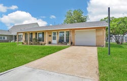 1701 Monroe Street, Altus, OK 73521