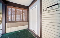 808 E 10th Ave, Munhall, PA 15120