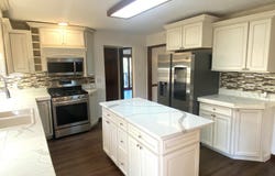 3912 W Bluffs Road, Springfield, IL 62711